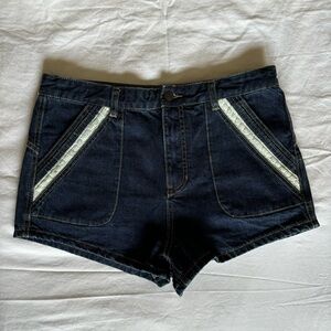 Free People Embroidered Denim Shorts Size 31